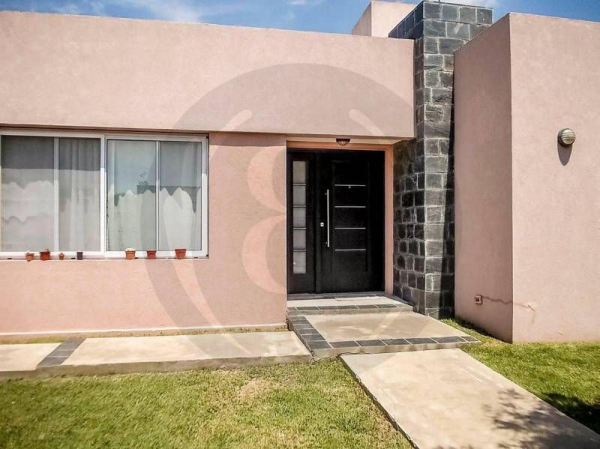 3 Schlafzimmer Haus in Pilar, Argentina, Nr. 71296