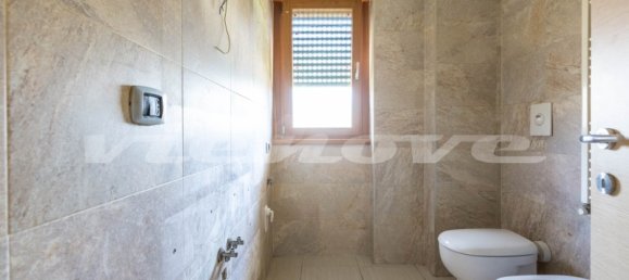 2 rooms Apartment in Rome, Italy No. 12275 101