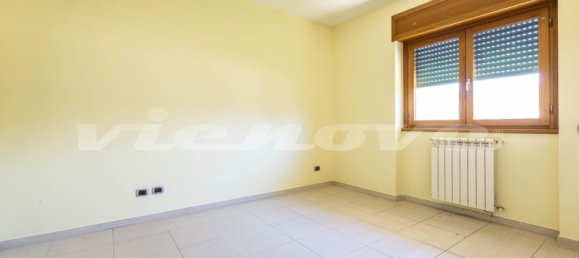 2 rooms Apartment in Rome, Italy No. 12275 78