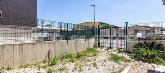 2 rooms Apartment in Rome, Italy No. 12275 114