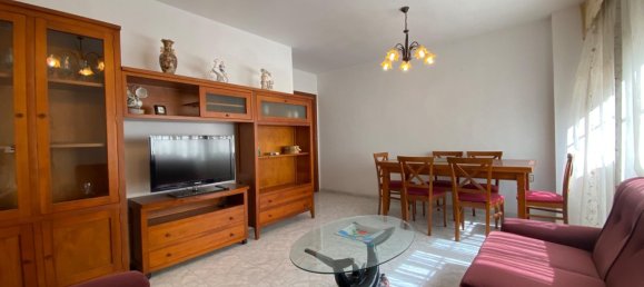 Apartamento de 3 dormitorios en Almería, Spain No. 167313 4