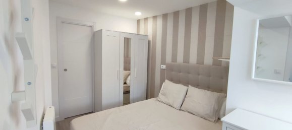 Apartamento de 2 dormitorios en Madrid, Spain No. 155080 18
