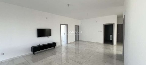 Apartamento de 3 dormitorios en Tarxien, Malta No. 8241 3