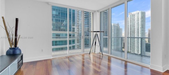 3 Schlafzimmer Gewerbliche Immobilien in Miami, USA, Nr. 615090 23