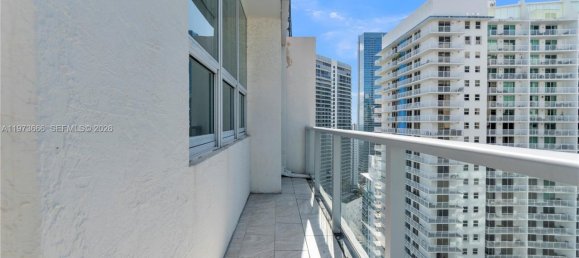 3 Schlafzimmer Gewerbliche Immobilien in Miami, USA, Nr. 615090 25