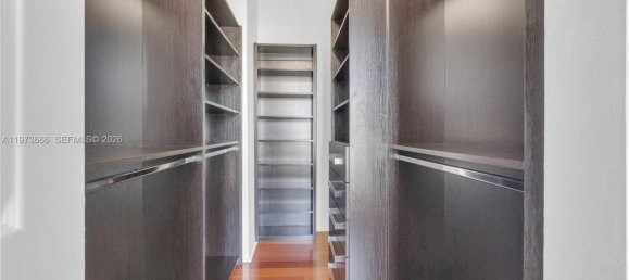 3 Schlafzimmer Gewerbliche Immobilien in Miami, USA, Nr. 615090 14