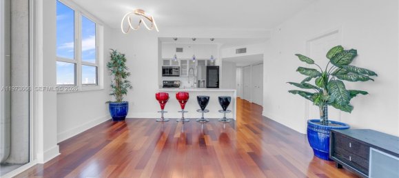3 Schlafzimmer Gewerbliche Immobilien in Miami, USA, Nr. 615090 19