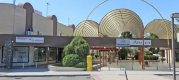 60m² Commercial property in Coslada, Spain No. 73608 6