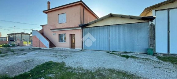 2 Schlafzimmer Haus in Solesino, Italy, Nr. 162858 15
