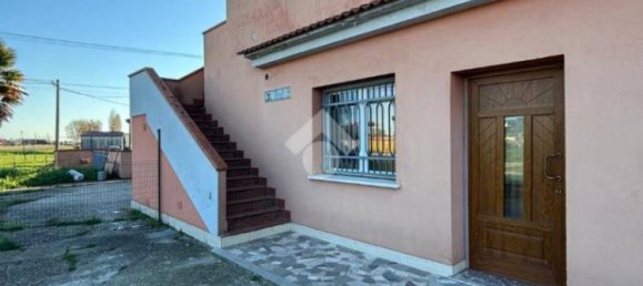 2 Schlafzimmer Haus in Solesino, Italy, Nr. 162858 2