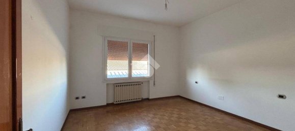 2 Schlafzimmer Haus in Solesino, Italy, Nr. 162858 11
