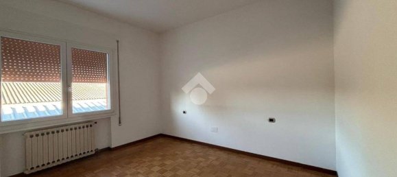 2 Schlafzimmer Haus in Solesino, Italy, Nr. 162858 12