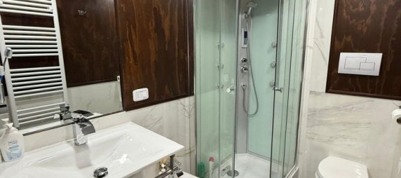 Apartamento de 4 dormitorios en Roccaraso, Italy No. 322941 11