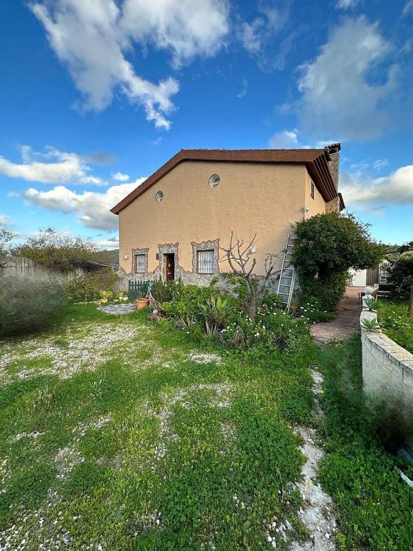 6 bedrooms House in Guaro, Spain No. 237894