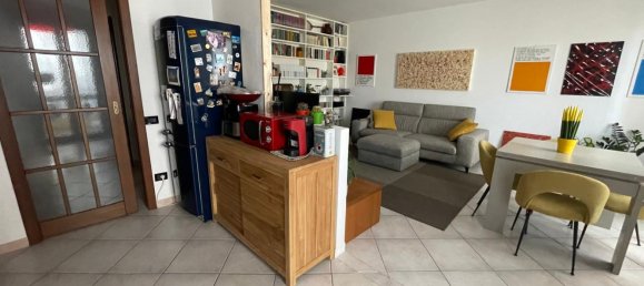 4 rooms Apartment in Sassari, Italy No. 45397 3