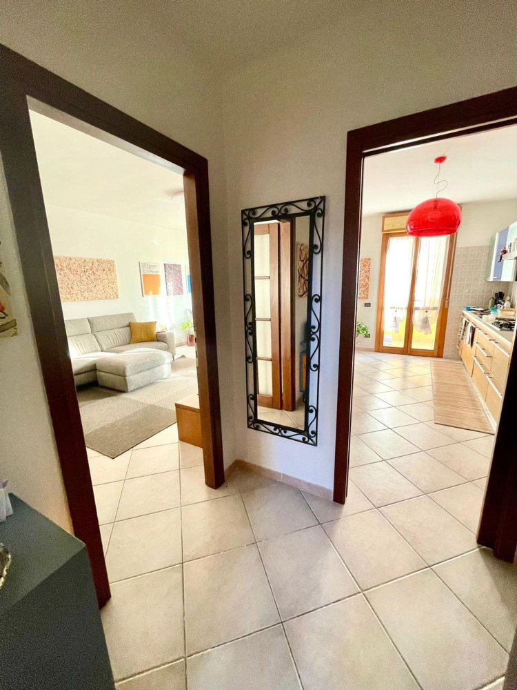 4 rooms Apartment in Sassari, Italy No. 45397