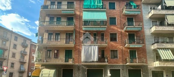 3 rooms Apartment in Turin, Italy No. 261453 19