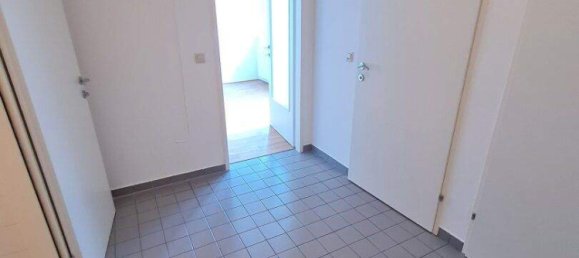 2 rooms Apartment in Simmering, Austria No. 204735 11