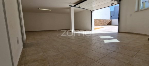 Дом с 4 спальнями в Эрисейра, Португалия № 148641 40