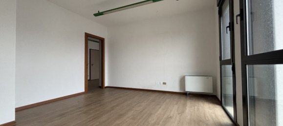 89m² Office in Altavilla Vicentina, Italy No. 351443 3
