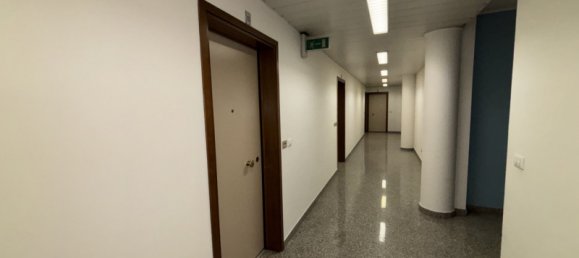 89m² Office in Altavilla Vicentina, Italy No. 351443 9