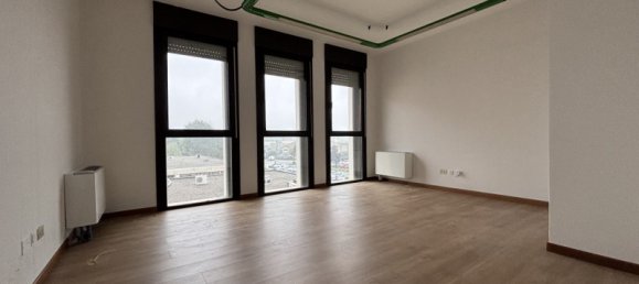 89m² Office in Altavilla Vicentina, Italy No. 351443 2