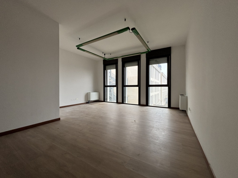 89m² Office in Altavilla Vicentina, Italy No. 351443