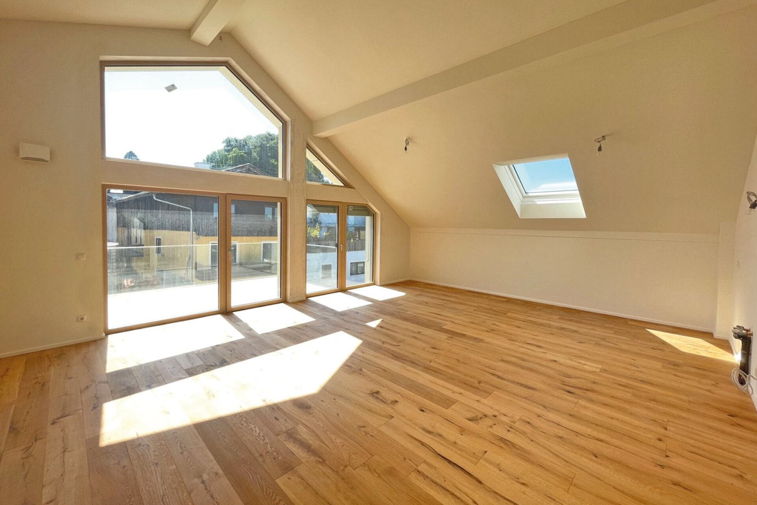 4 rooms Apartment in Mattsee, Austria No. 8057