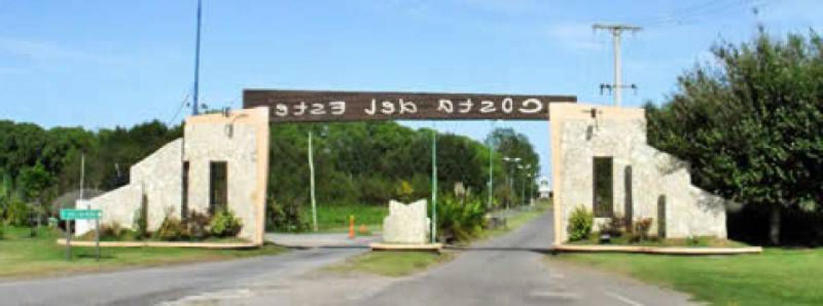 Grundstück in Mar del Plata, Argentina, Nr. 119811