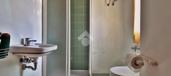 4 bedrooms Apartment in Valfabbrica, Italy No. 85971 16