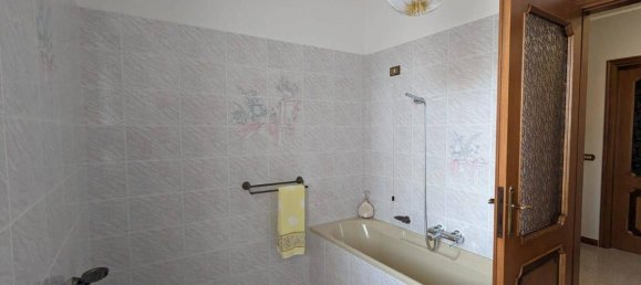 8 rooms Villa in Borgo Ticino, Italy No. 164489 15