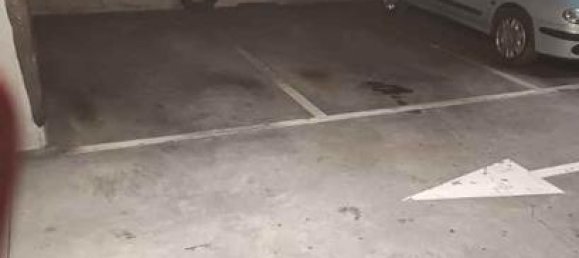 Garage à Gijon, Spain No. 184988 3