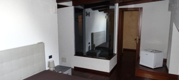 8 bedrooms Villa in Terracina, Italy No. 256237 5