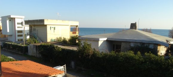 8 bedrooms Villa in Terracina, Italy No. 256237 8