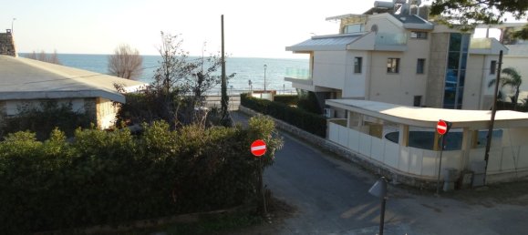 8 bedrooms Villa in Terracina, Italy No. 256237 17