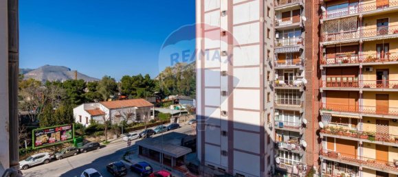 3 bedrooms Apartment in Palermo, Italy No. 371629 23