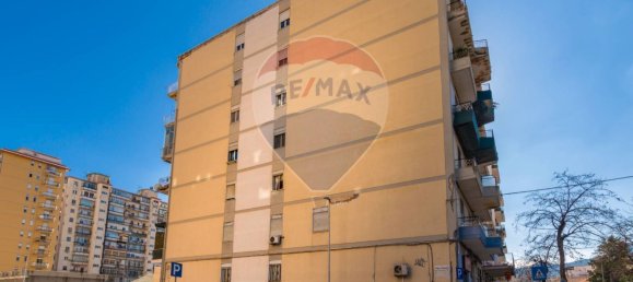 3 bedrooms Apartment in Palermo, Italy No. 371629 25