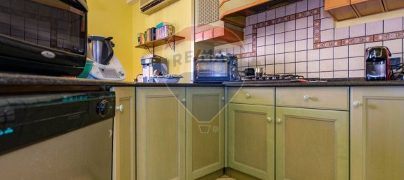 3 bedrooms Apartment in Palermo, Italy No. 371629 4