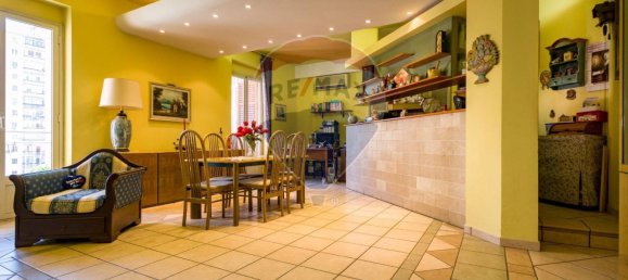 3 bedrooms Apartment in Palermo, Italy No. 371629 20