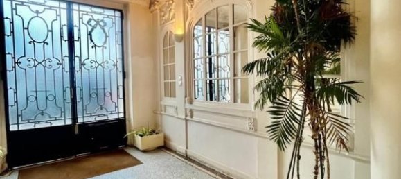 Apartamento de 2 dormitorios en Paris, France No. 167597 6