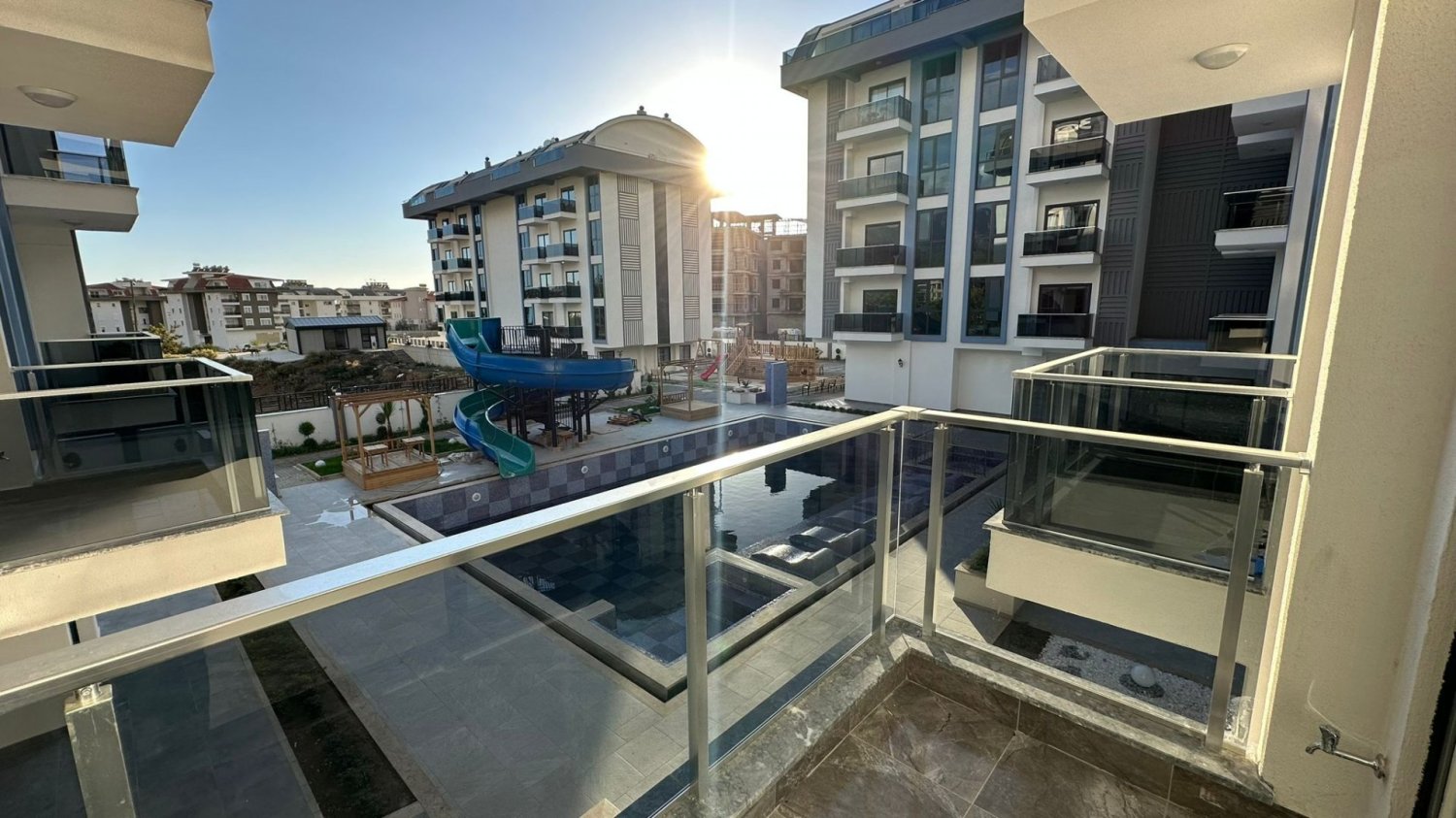 Квартира 1+1 в Оба, Турция № 11242