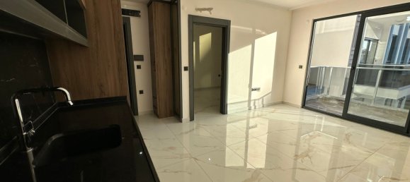 Квартира 1+1 в Оба, Турция № 11242 11