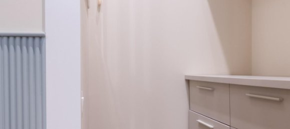 3 Schlafzimmer Wohnung in Ciutat Vella, Spain, Nr. 169097 14