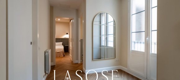 3 Schlafzimmer Wohnung in Ciutat Vella, Spain, Nr. 169097 8