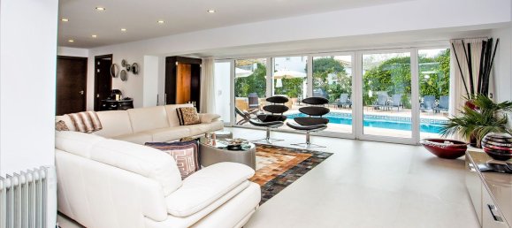 8 bedrooms House in Marbella, Spain No. 117801 6