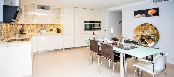 8 bedrooms House in Marbella, Spain No. 117801 18