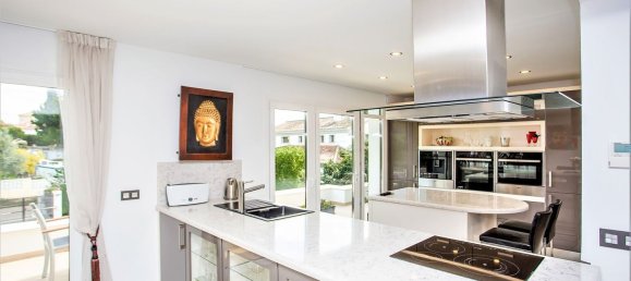 8 bedrooms House in Marbella, Spain No. 117801 9