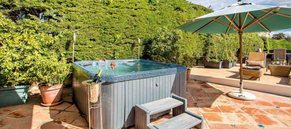 8 bedrooms House in Marbella, Spain No. 117801 4