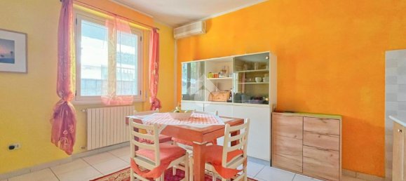 3 rooms Apartment in Silvi, Italy No. 112985 3