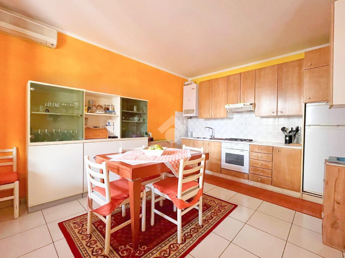 3 rooms Apartment in Silvi, Italy No. 112985